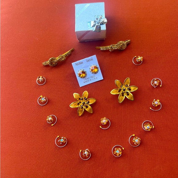 MARIGOLD YELLOW Earrings and hair accessories Set - Picture 1 of 9
